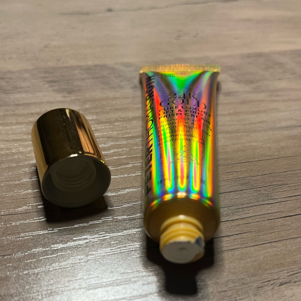 PETER THOMAS ROTH 24k Gold pure luxury lift & firm prism cream